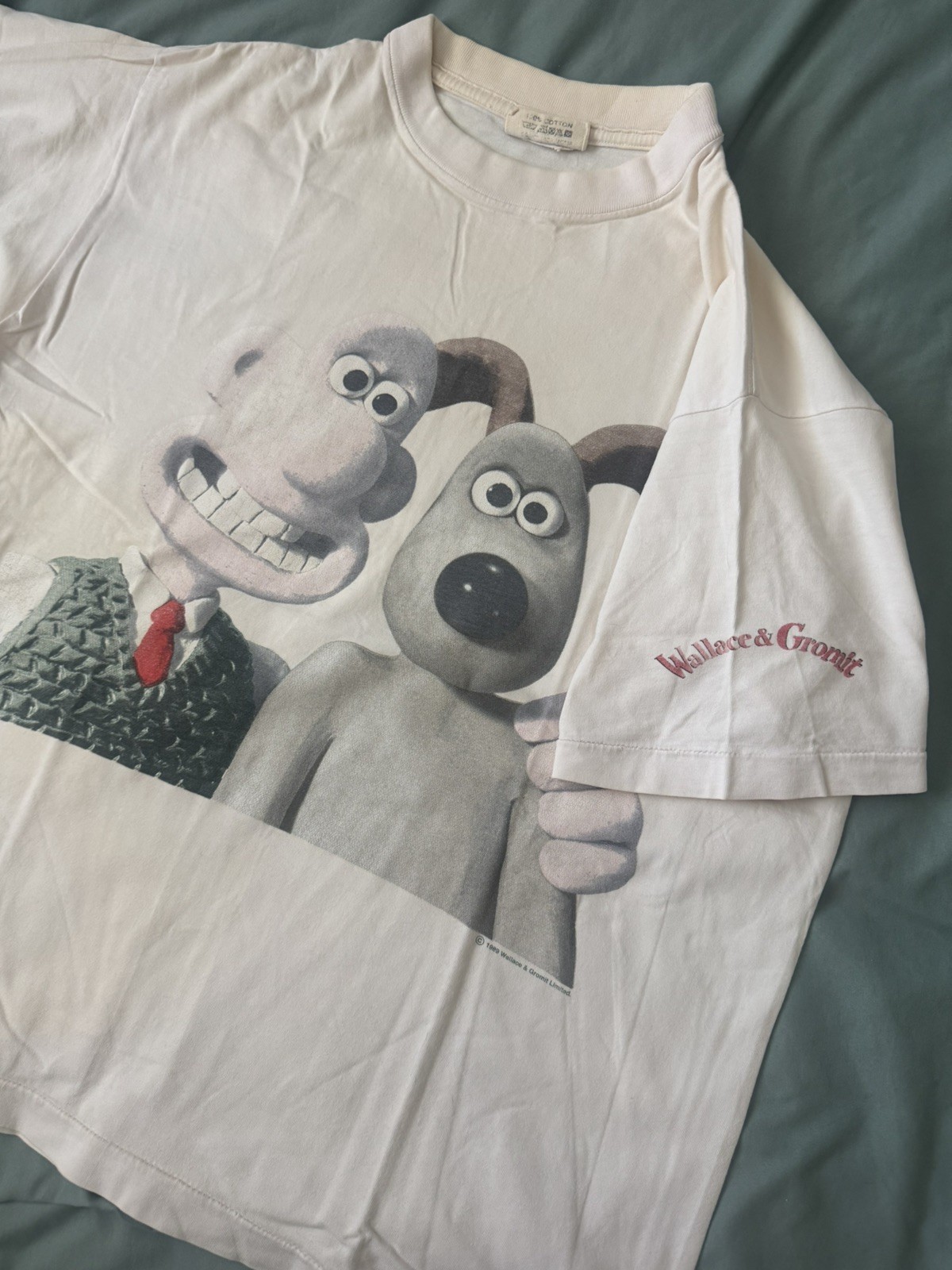 Vintage 1989 Wallace & Gromit T Shirt Beige