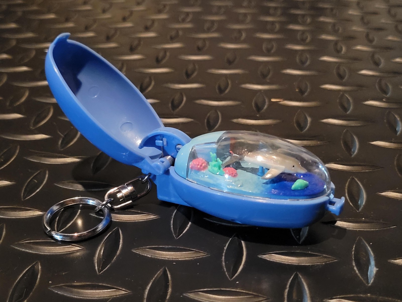 1993 Takara Pocket Critter Dolphin World Keychain Working Vintage Rare 1993 Takara Pocket Critter Dolphin World Keychain Working Vintage Rare