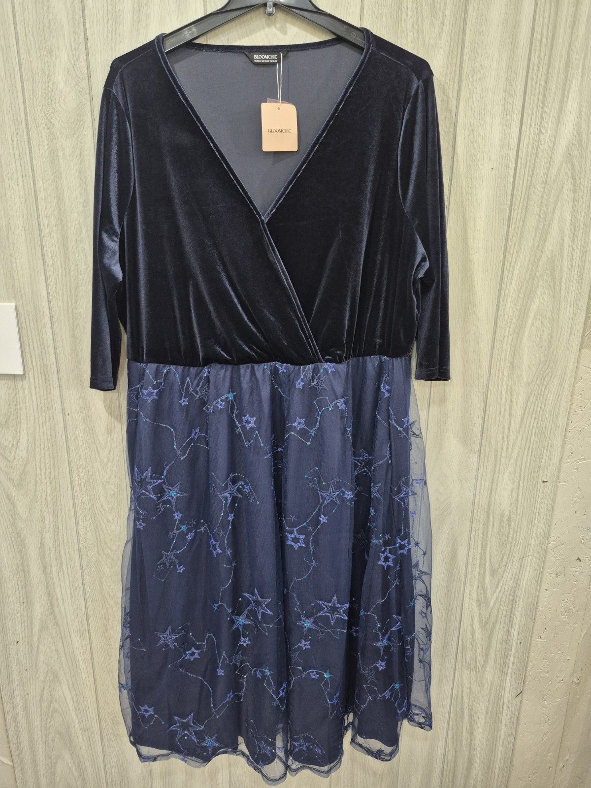Womens Bloomchic Velvet Star Flare Dress NWT Size 22/24 Festival Casual Wedding