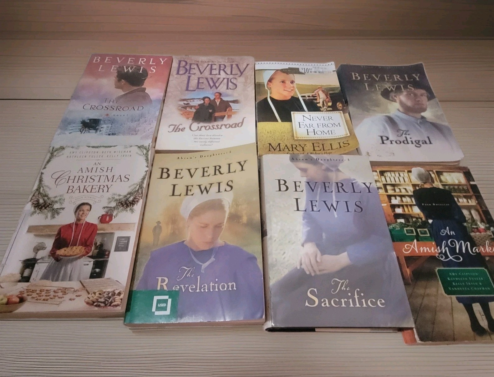 Lot of 8 Amish Love Romance PB Novels Beverly Lewis And Others Lot of 8 Amish Love Romance PB Novels Beverly Lewis And Others