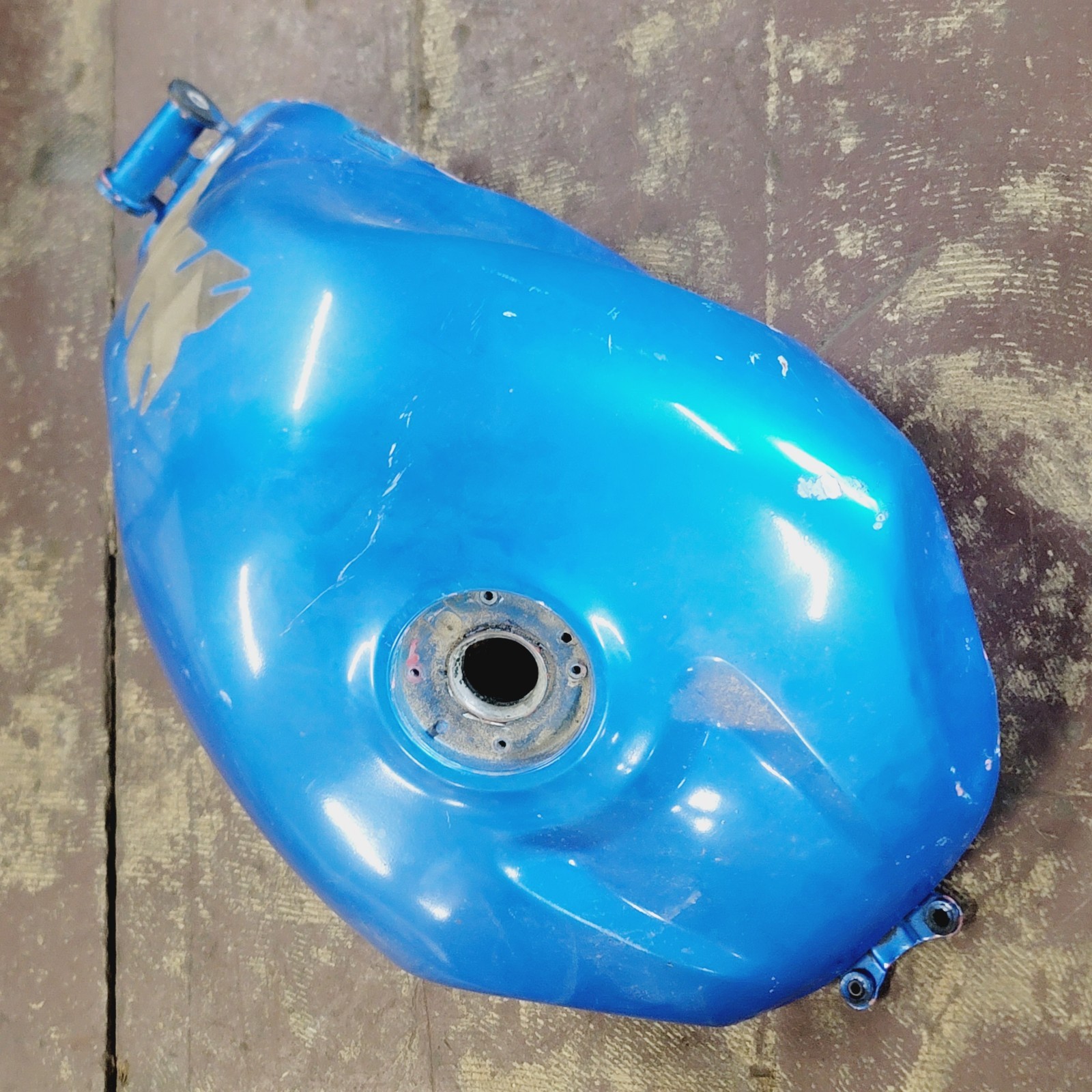 1999 Suzuki TL1000 S Gas Fuel Tank Petrol Reservoir Read Description 