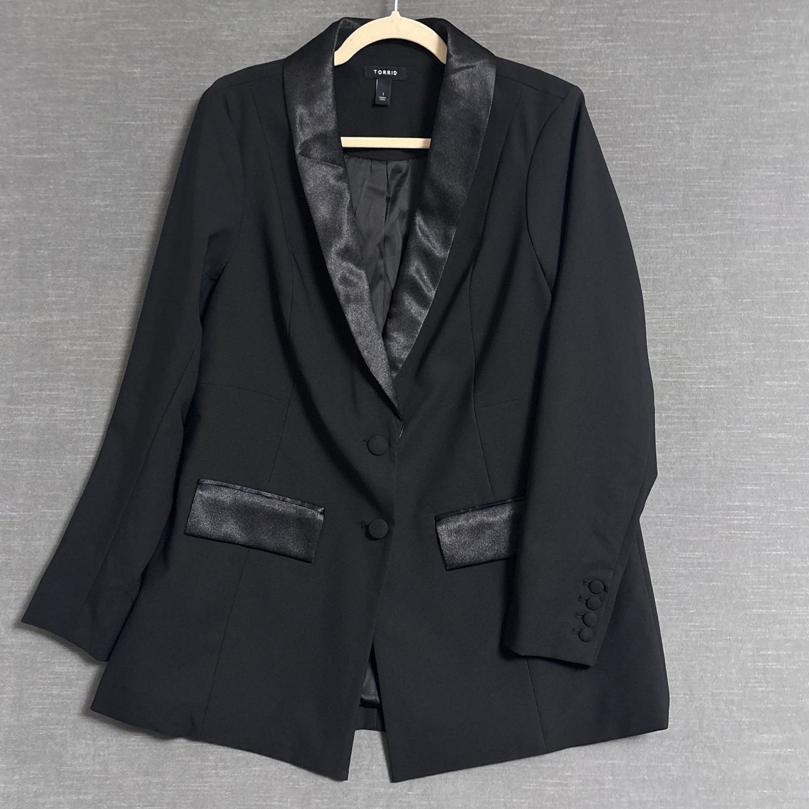 Torrid Tuxedo Jacket 1X Black Satin Trim Shawl Blazer Formal Evening Cocktail