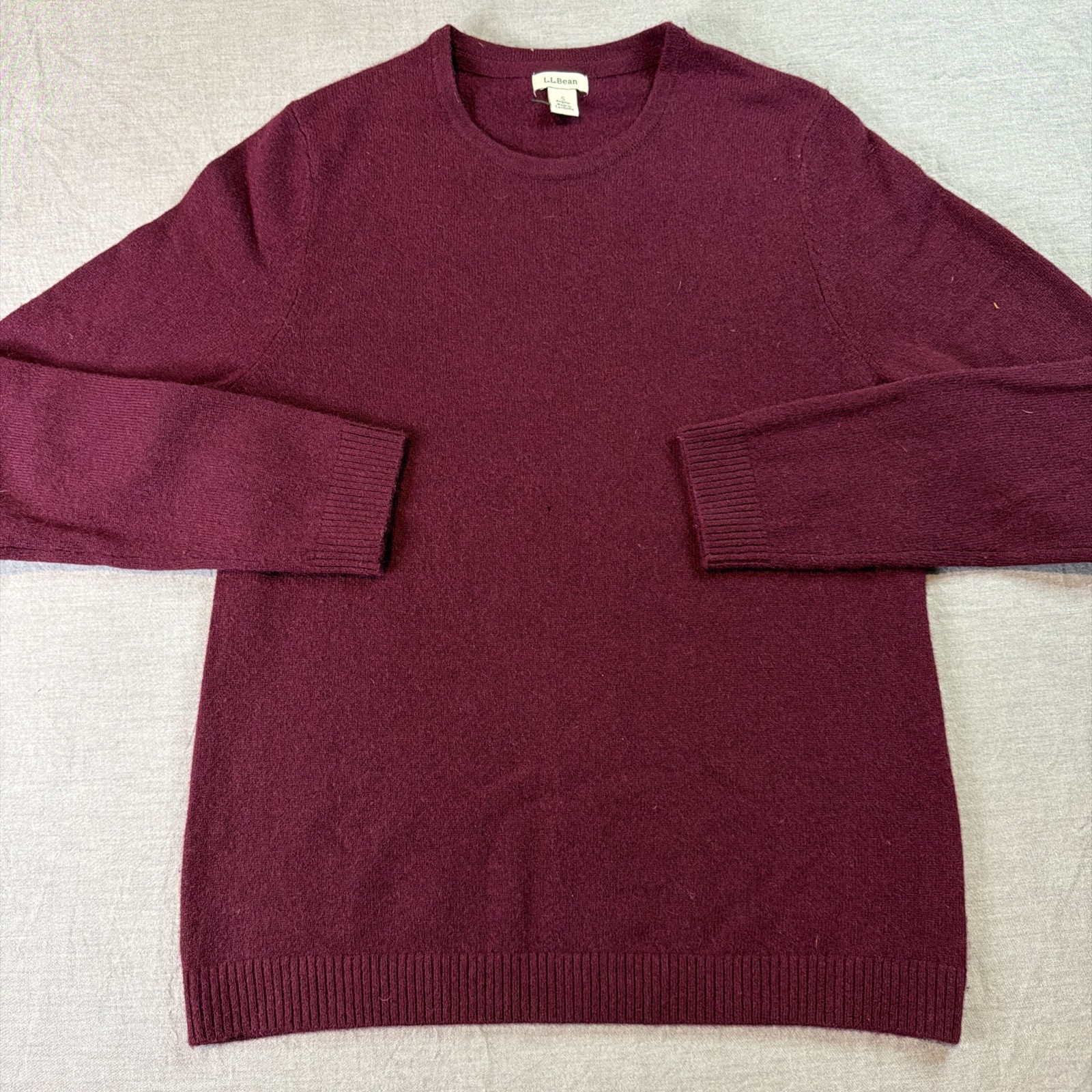 L.L Bean Women’s 100% Cashmere Sweater Size Small Cranberry Red Crewneck 283586