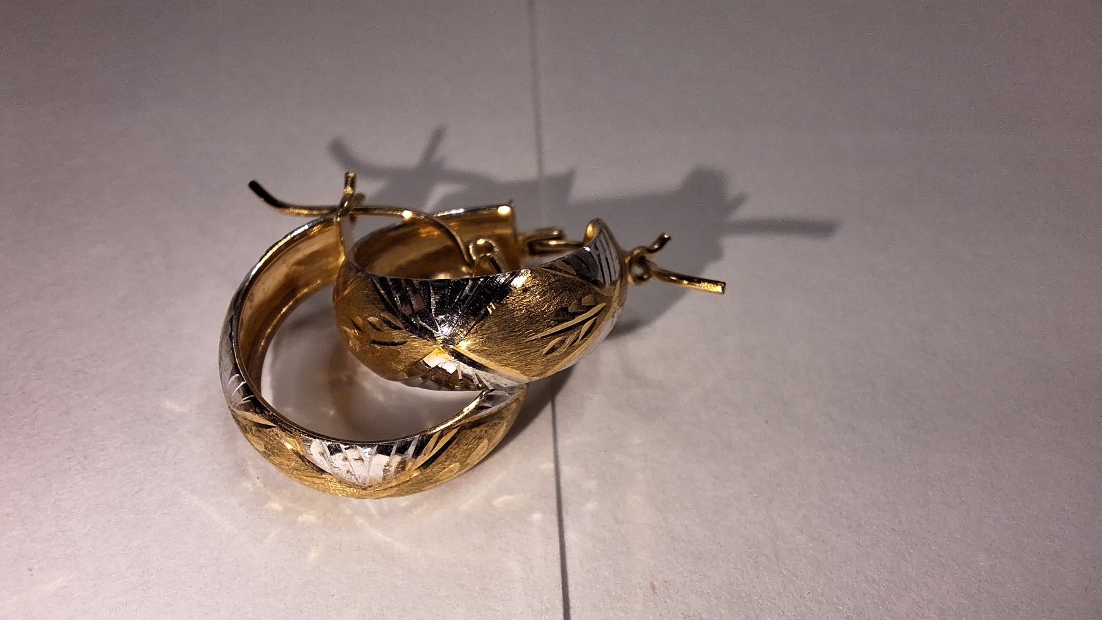 Vintage 10K 2 tone Gold 3/4\