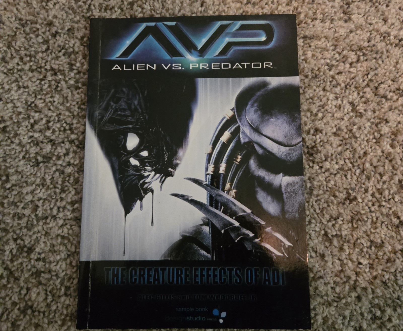 Avp: Alien vs. Predator: The Creature Effects of Adi. Mint