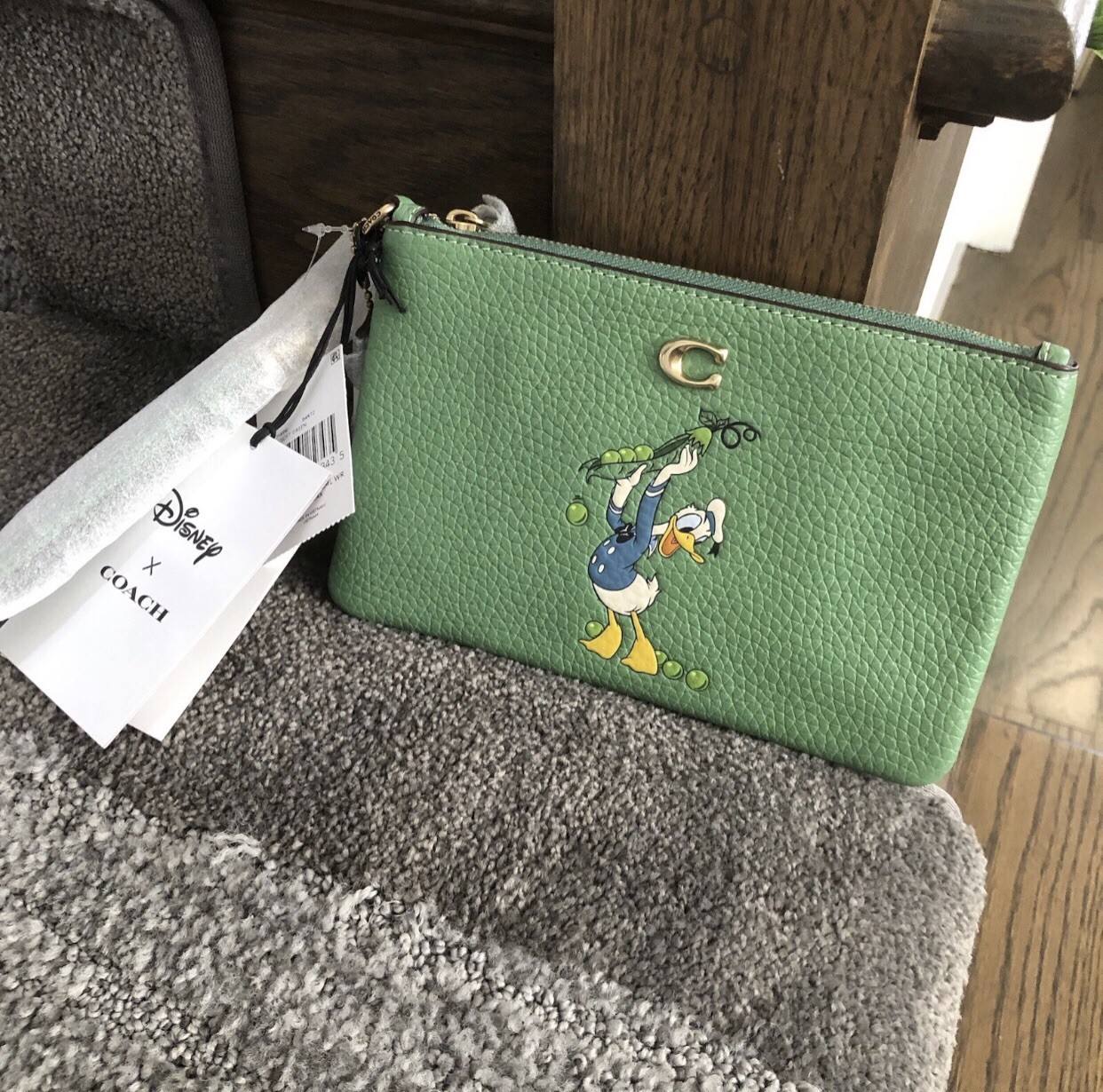 Disney X Coach Small Wristlet In Regenerative Leather With Donald Duck CH499 New Disney X Coach Small Wristlet In Regenerative Leather With Donald Duck CH499 New