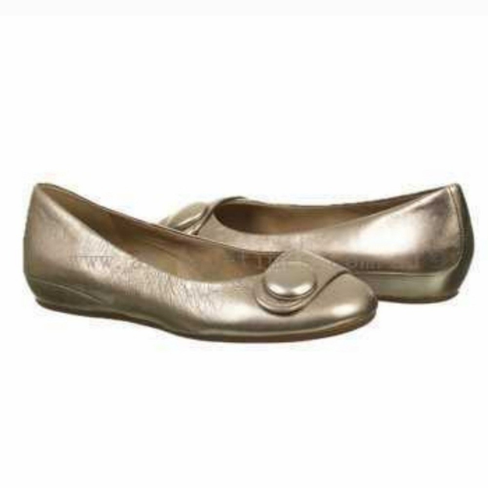 ECCO Owando Light Gold Metallic Button Flats Eur 41, US 10.5