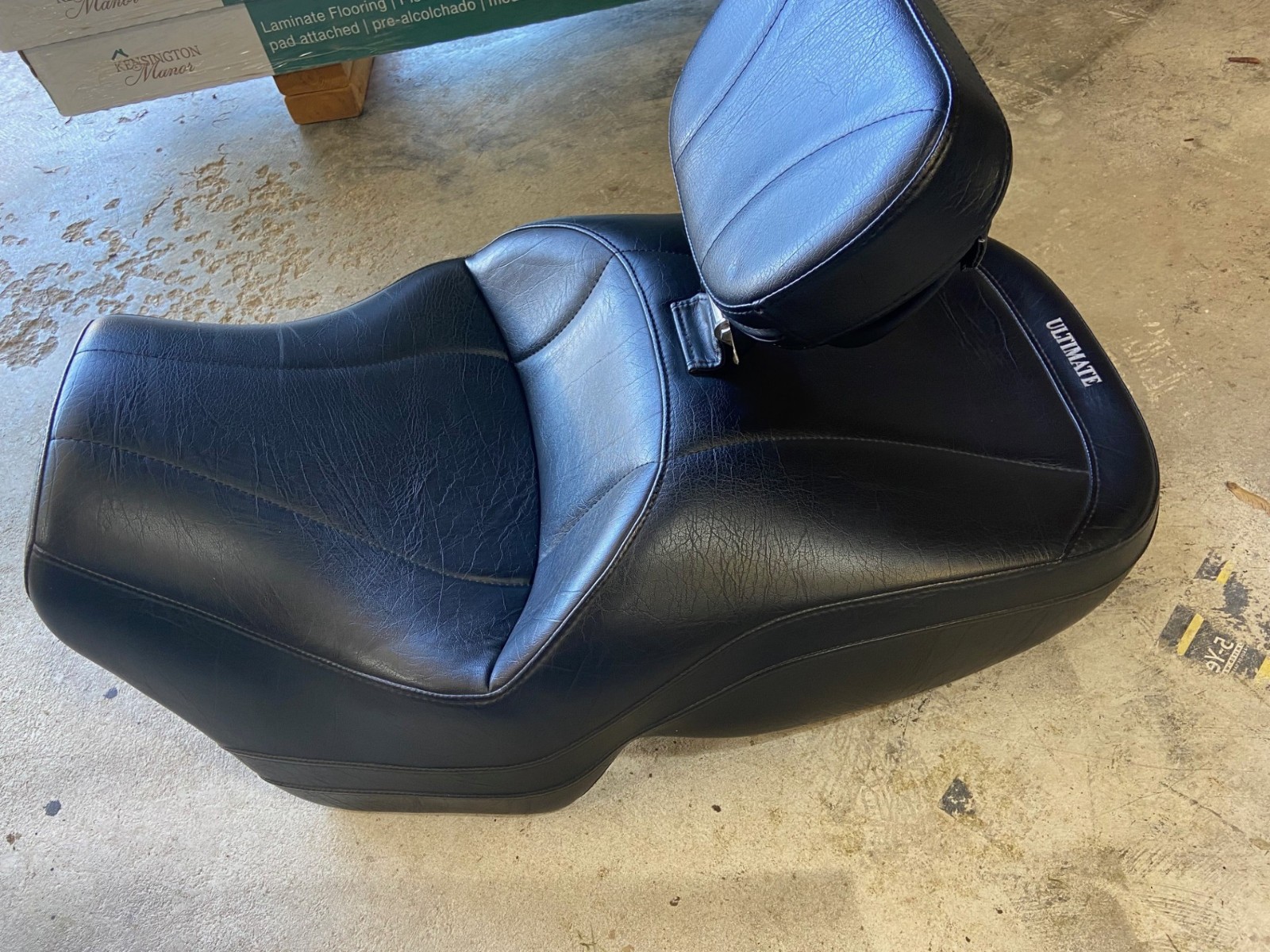 Can Am Spyder F3 Ultimate Seat w/  driver backrest