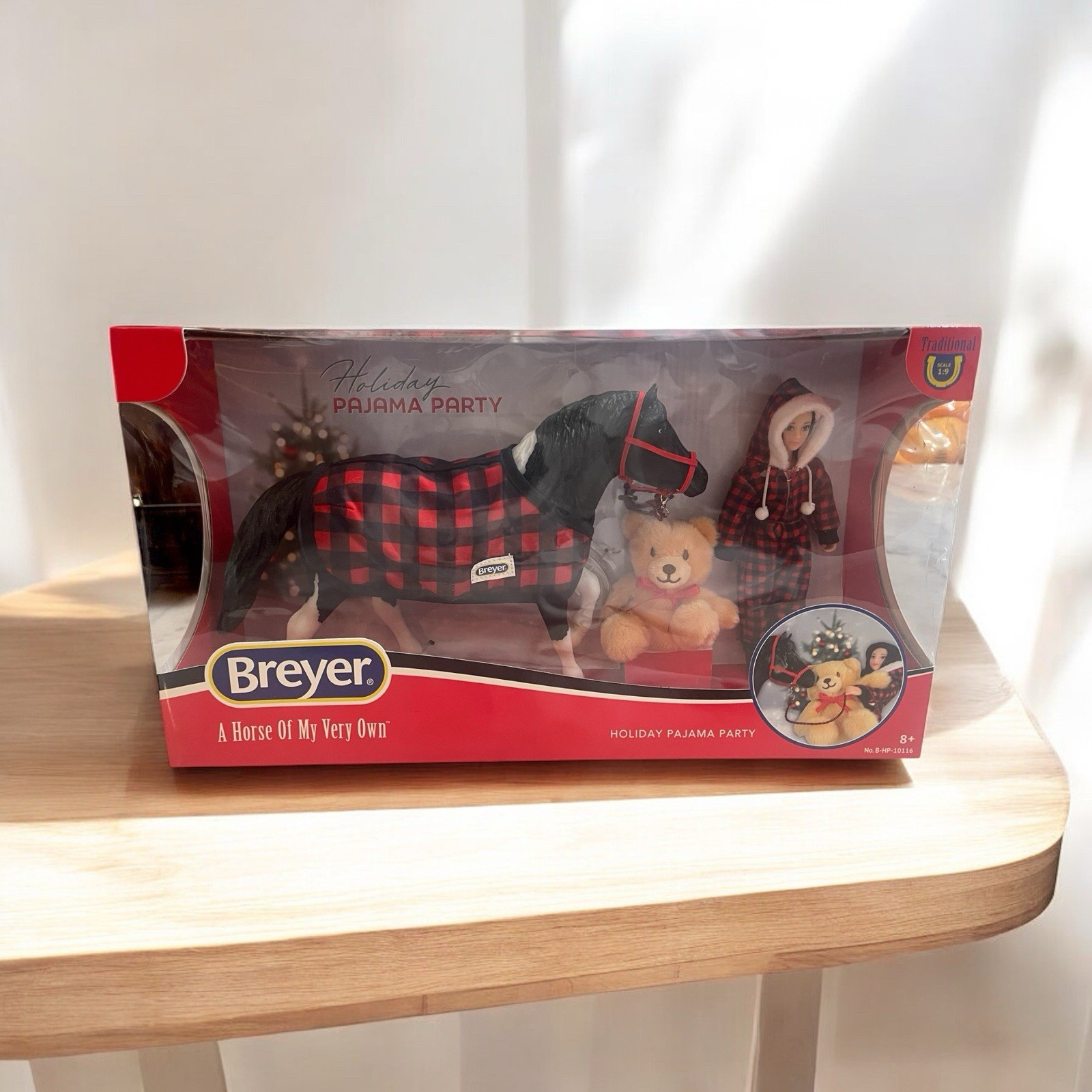 Breyer Horses 2024 #B-HP-10116 Holiday Pajama Party Playset DAMAGED BOX Breyer Horses 2024 #B-HP-10116 Holiday Pajama Party Playset DAMAGED BOX