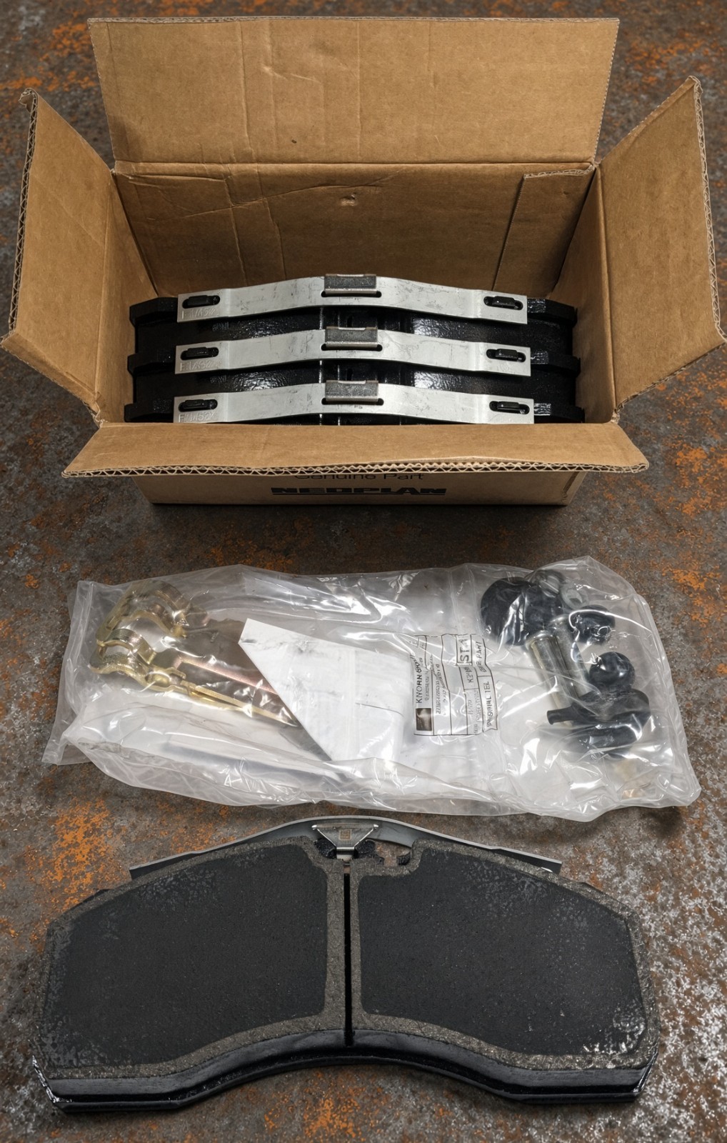 Genuine MAN Neoplan Brake Pad Lining Set 81.50820-6078 MN2021 OEM Genuine MAN Neoplan Brake Pad Lining Set 81.50820-6078 MN2021 OEM