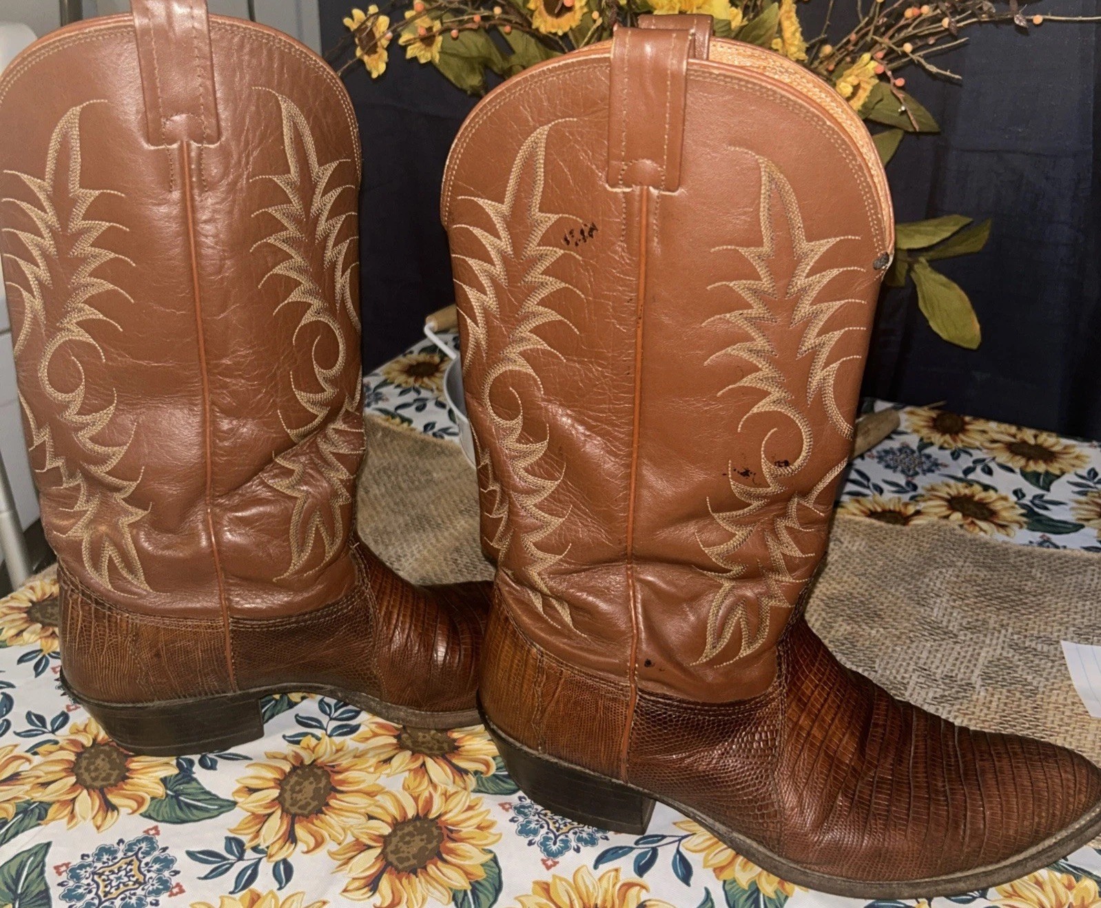 Vintage Nocona Mens Smooth Lizard Boots 10.5 D USA Brown Cowboy 70158 ~ Seconds