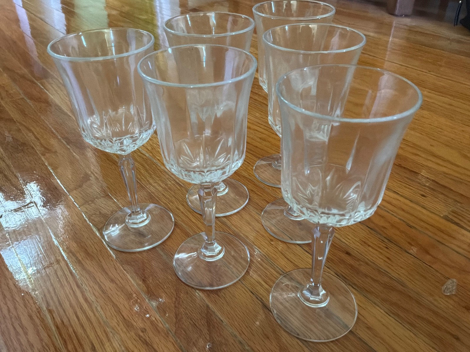 Set of 6 Crystal Wine Glasses