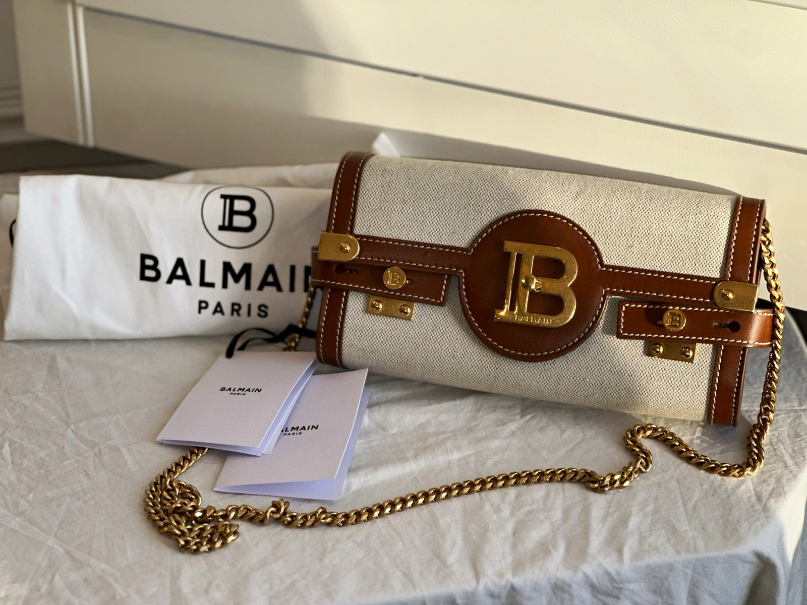 Balmain Paris Beige Brown Shoulder Bag Gold Chain Strap Logo Buckle Dust Bag