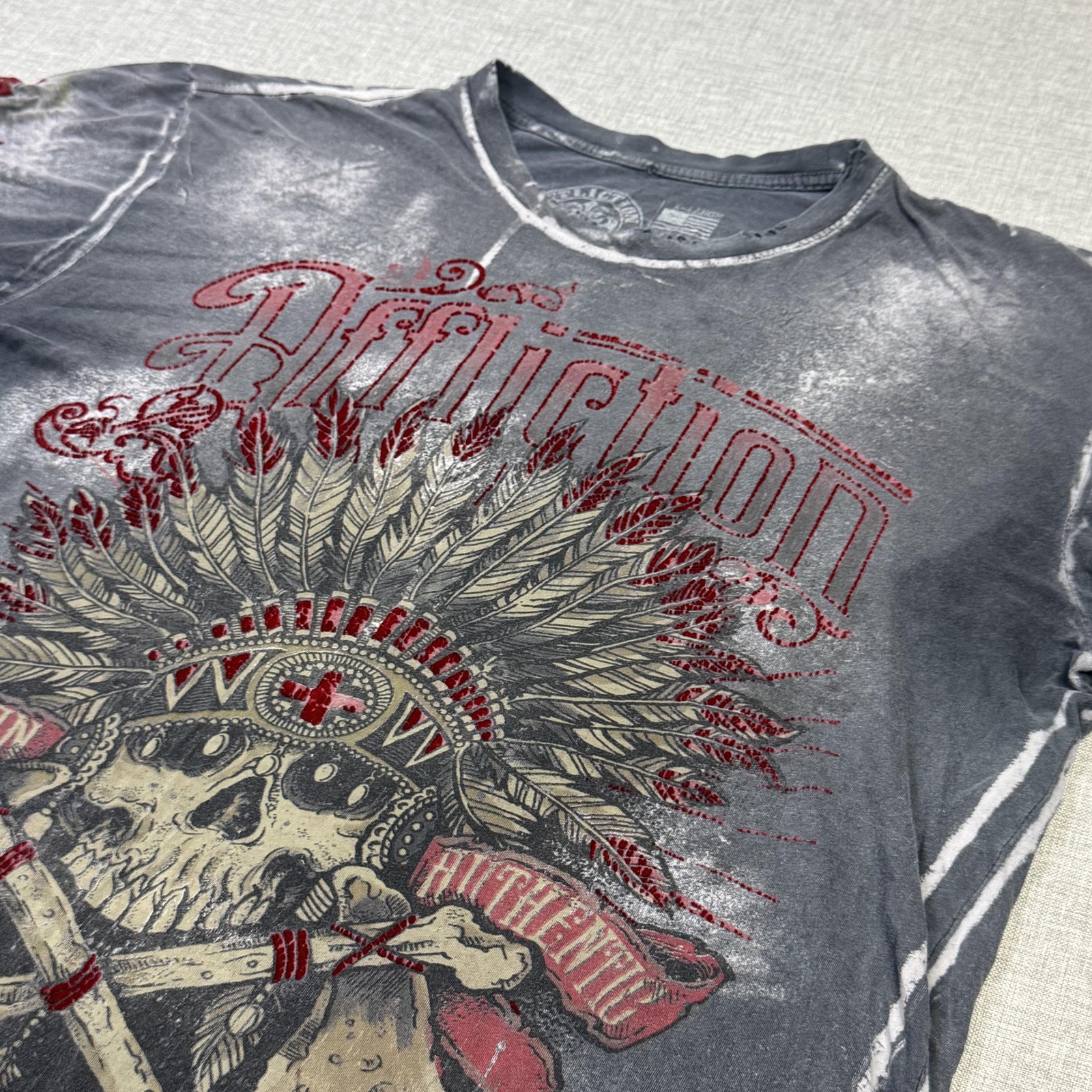 Affliction T-Shirt Mens XL Gray Distressed Chief Skull Graphic Crew Neck Cotton