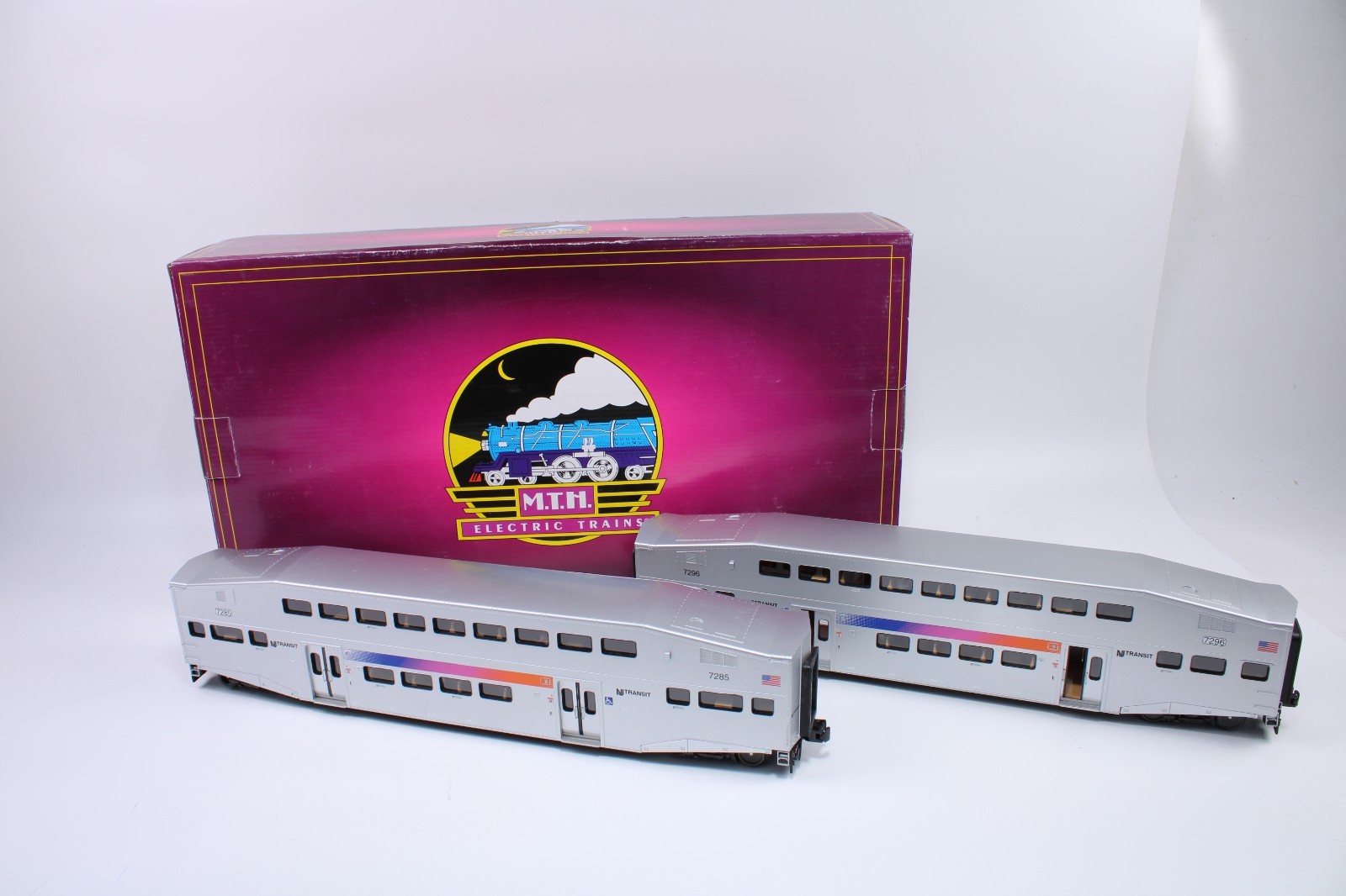 MTH 20-66206 O Gauge Bi-Level Bombardier Passenger 2-Car Set NJ Transit