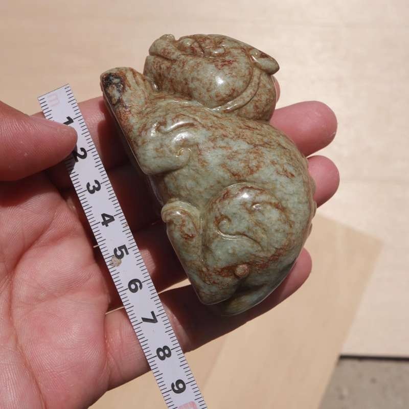 SUPERB LARGE Chinese ANTIQUES JADE OLD RUSSET FU LION GUARDIAN FIGURE handheld