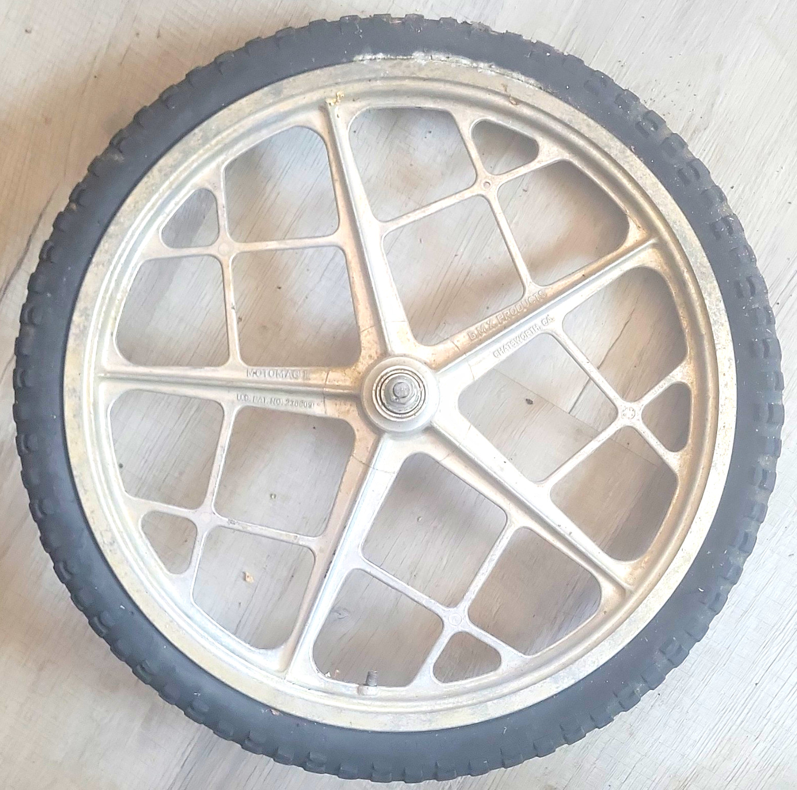 Vintage Motomag 2 Front Wheel Mongoose Vintage Motomag 2 Front Wheel Mongoose