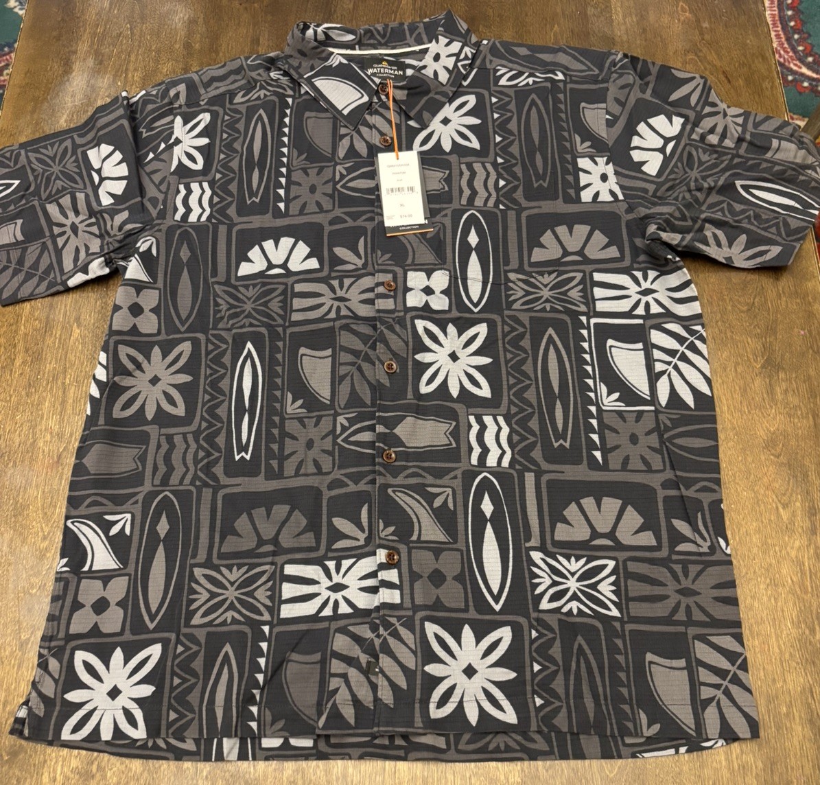 NWT Quiksilver Waterman Boarder Line Shirt Men’s XL Phantom Hawaiian Aloha