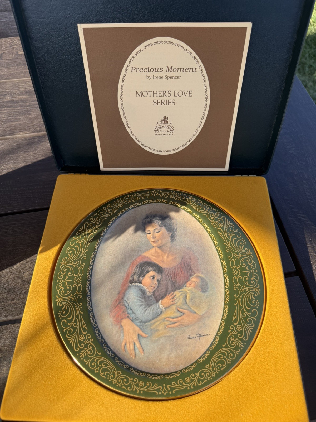 Vintage Mothers Love Series Irene Spencer Precious Moment Pickard China No 1043