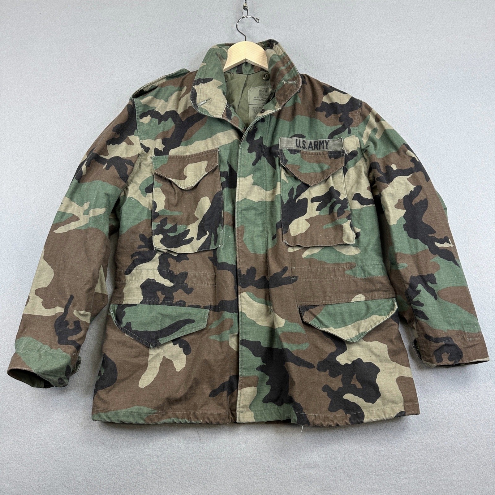 Vintage 1991 US Army Military Cold Weather Field Coat Mens Medium M-65 Camo