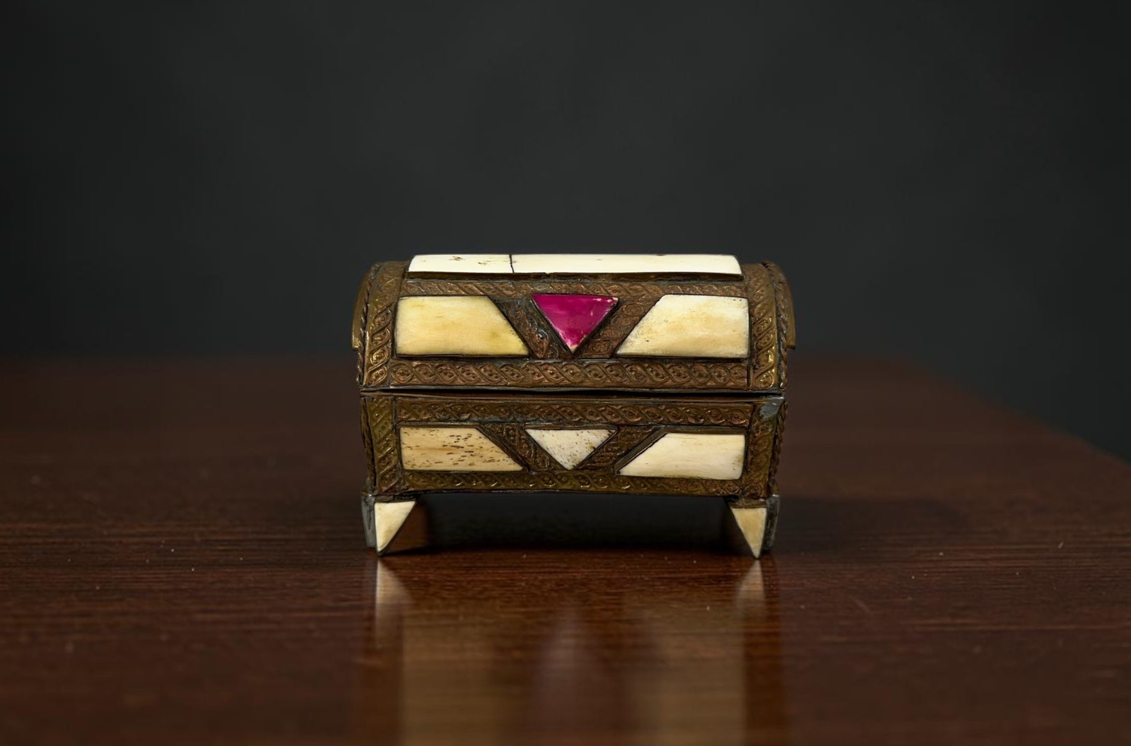 Vintage Moroccan Camel Bone Inlaid Jewelry Trinket Box - Small