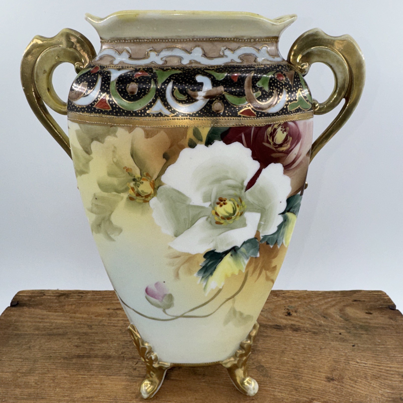 Vase Antique Nippon Hand-Painted Porcelain w/Double Handle Floral Gold Gilt