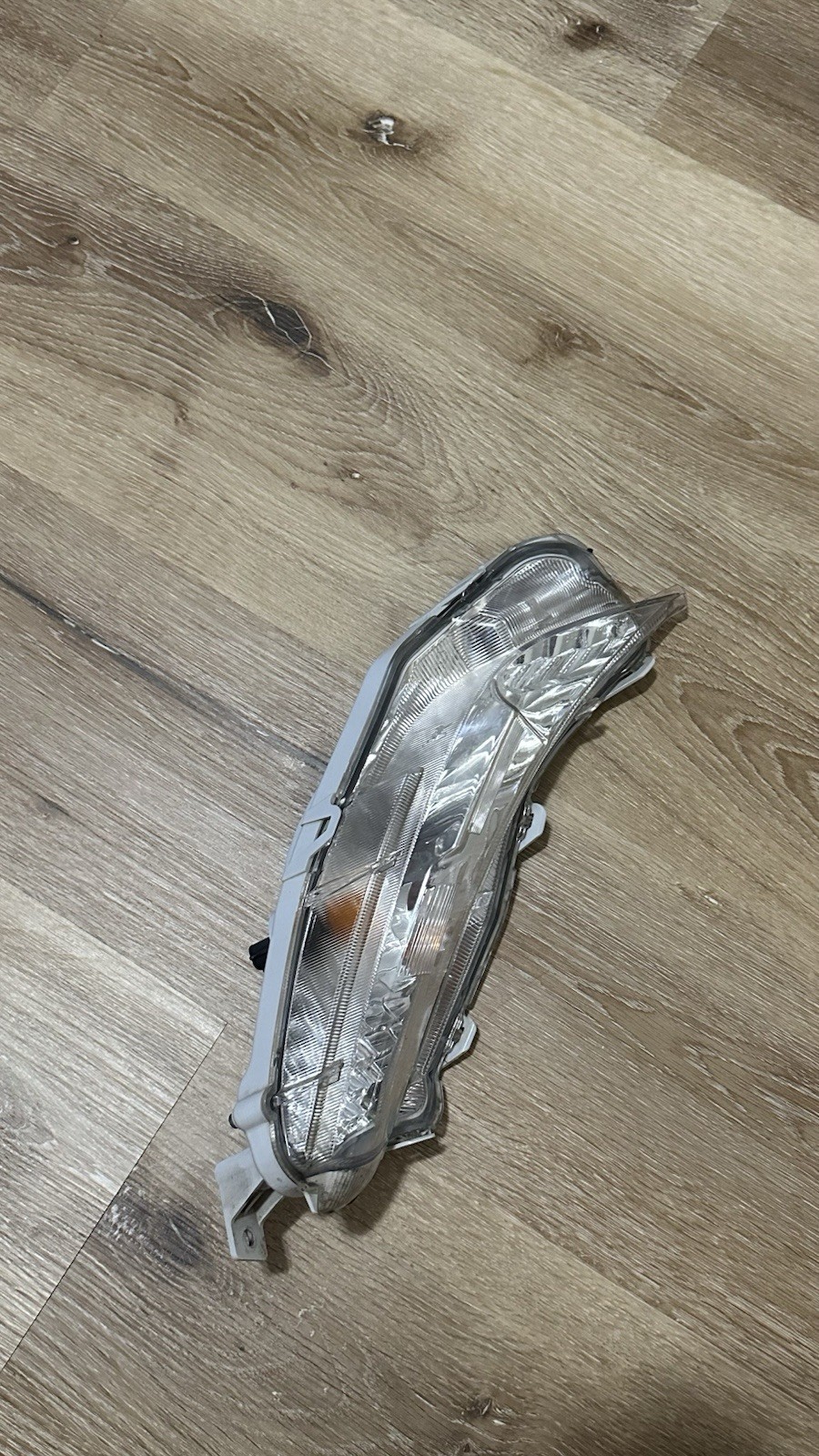 2015-2017 Toyota Camry Signal Light RH OEM 2015-2017 Toyota Camry Signal Light RH OEM
