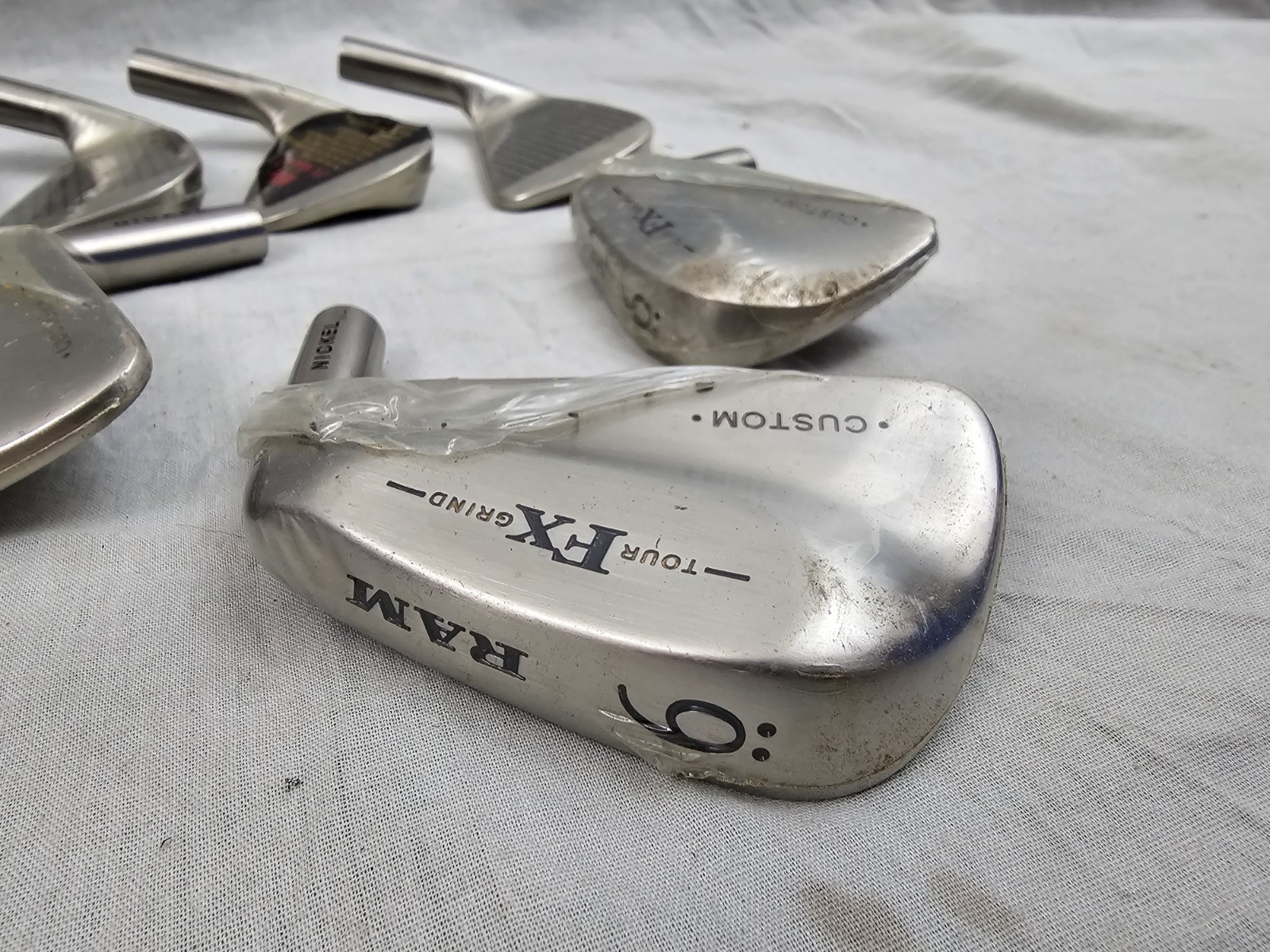 NEW RH STILL SEALED NICKEL TOUR FX GRIND RAM 6 IRON GOLF HEAD CUSTOM