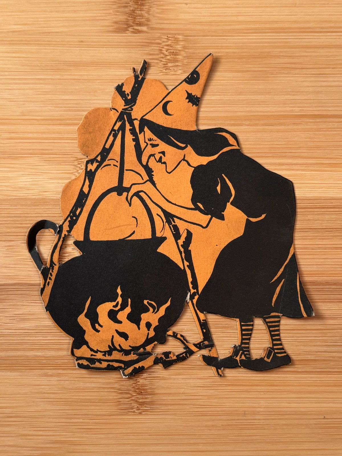 HTF RARE Dennison? 1920-30’s Halloween Witch & Cauldron Die-Cut Paper Decoration