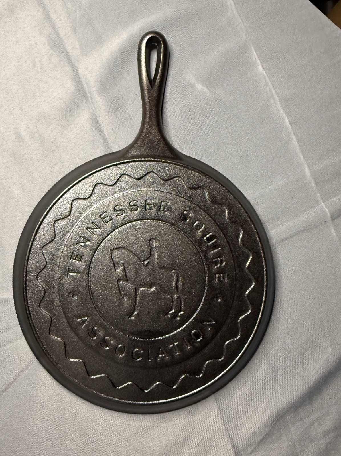 Lodge Tennessee Whiskey Squire Cast Iron 10.25\ Lodge Tennessee Whiskey Squire Cast Iron 10.25\