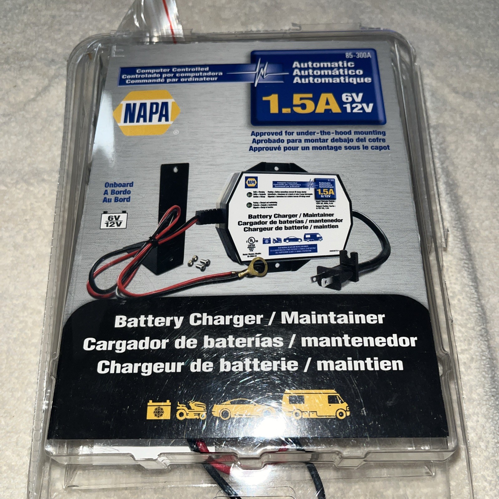 NAPA 85-300A Automatic Trickle Battery Charger 12V 1.5 Amp