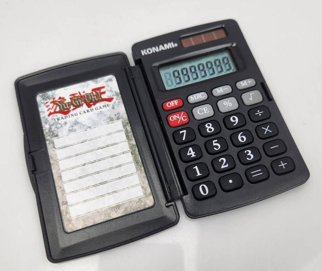 1996 Konami Yu-Gi-Oh Trading Card Game Duelist Solar Calculator \