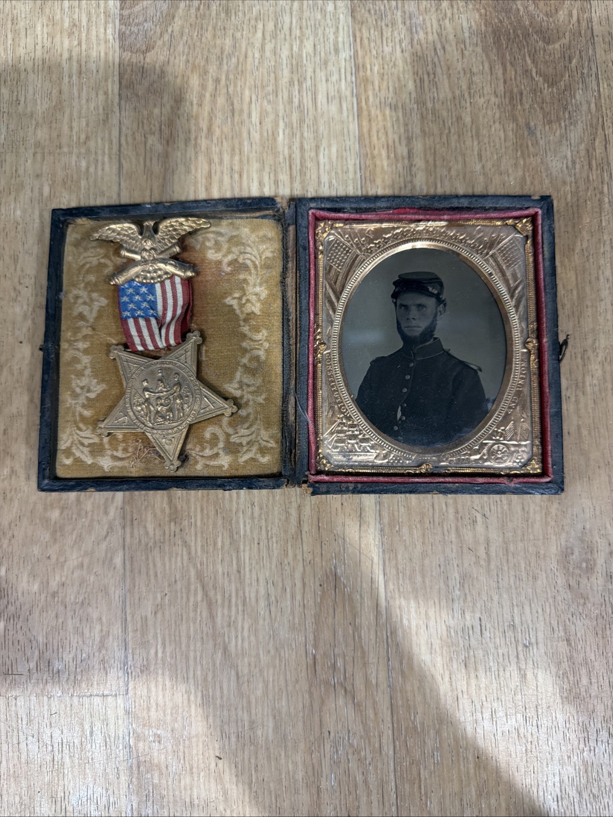 1/6th plate Ambrotype Armed Civil War Union Company C With Medal GAR badges