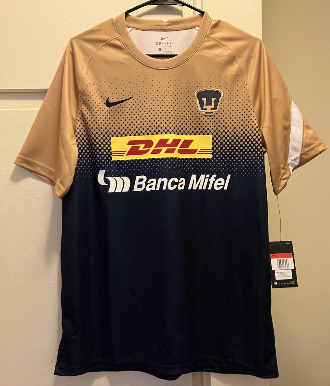 NIKE Pumas UNAM 2020/2021 Pre-Match Training Jersey Men’s Large NWT