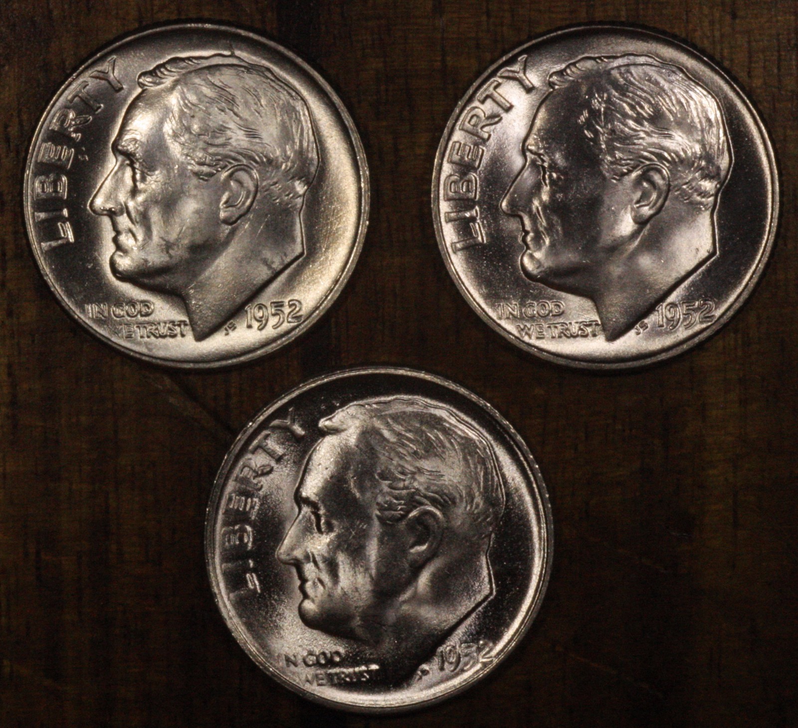 1952 P D S Roosevelt Dimes  CH BU  LUSTER 90% Silver OBW Roll
