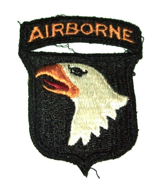 ORIGINAL 1960\'s 101st AIRBORNE DIVISION PATCH & TAB OFF UNIFORM (BACK GLOWS)
