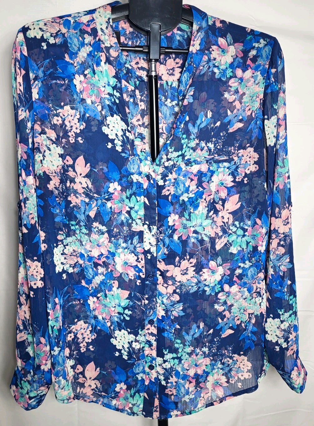 KUT from the Kloth Women\'s Blue Floral Button Front V-Neck Blouse XL Regular