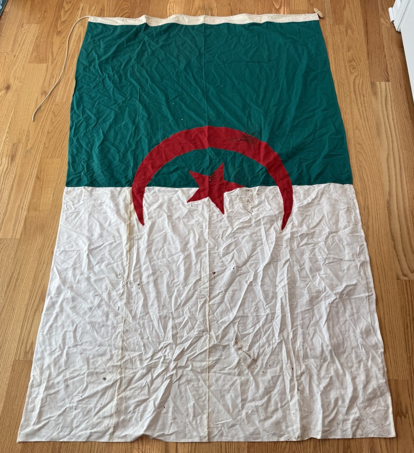 Vintage Algeria National Flag Canvas Hoist Rope Wood Toggle 70x44 Large Flag