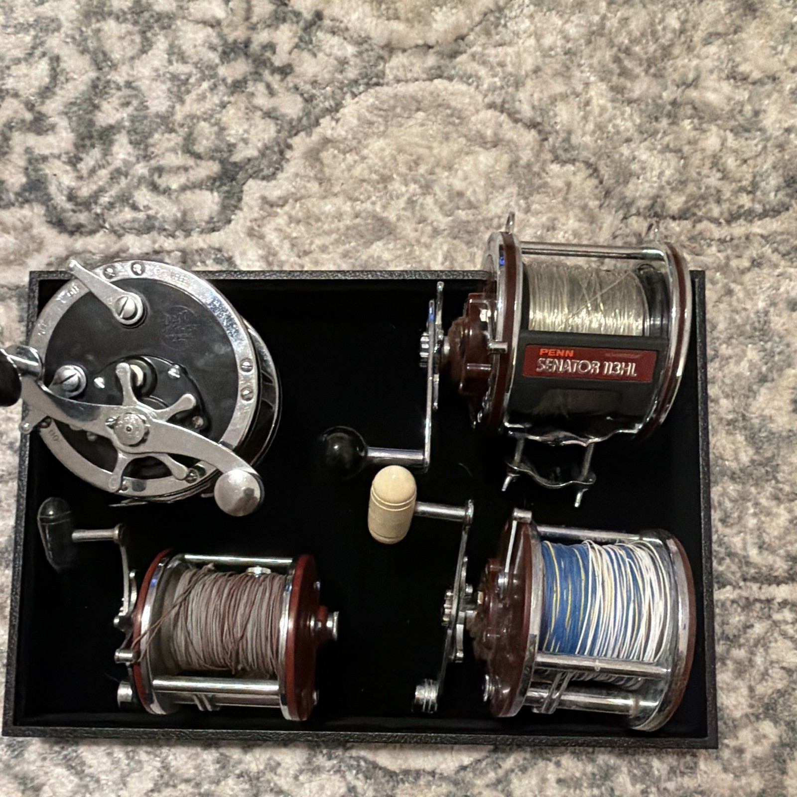 Penn Vintage Lot of 4 Fish Reels: Senator 113HL, Super mariner 49, Peer 209/309
