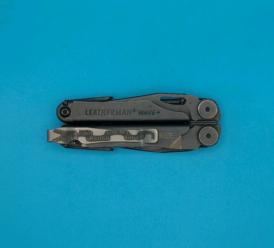 Leatherman Wave Multi Tool BLACK Retired  *GAS GRASS OR A$$*