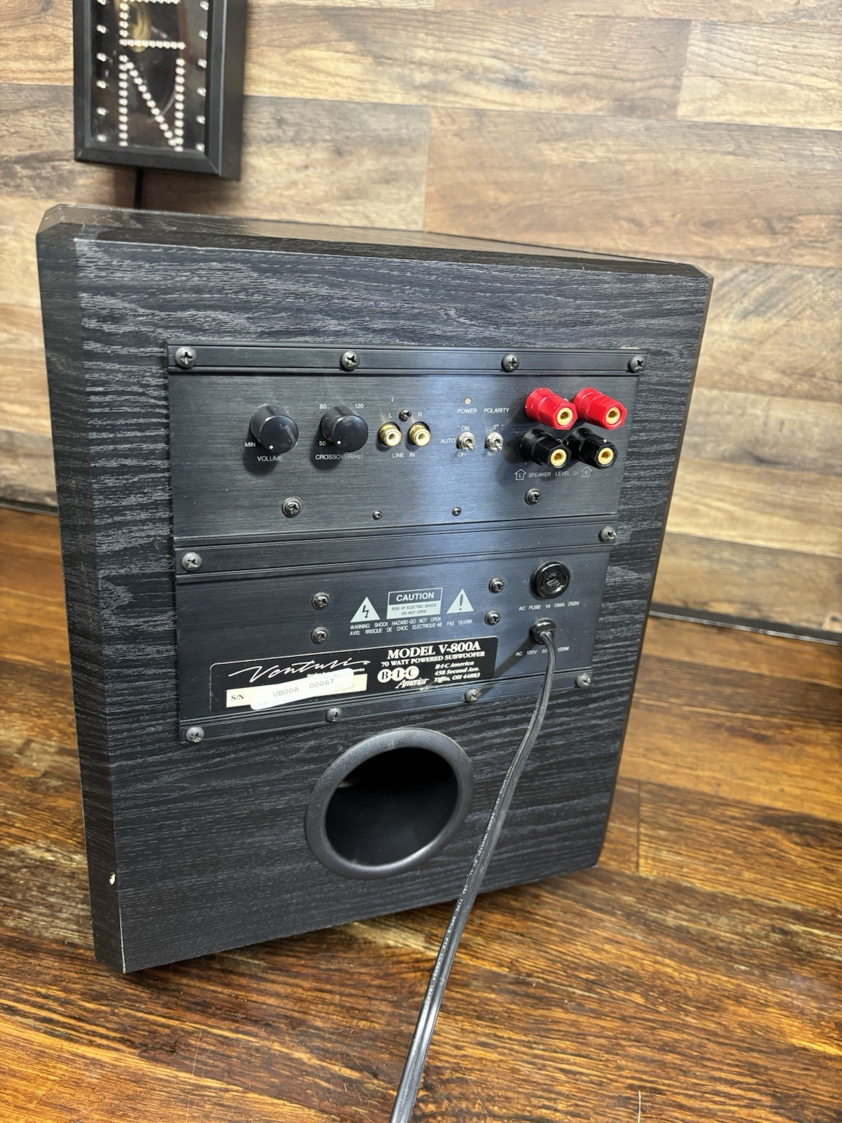 BIC America Venturi V-800A Powered Subwoofer