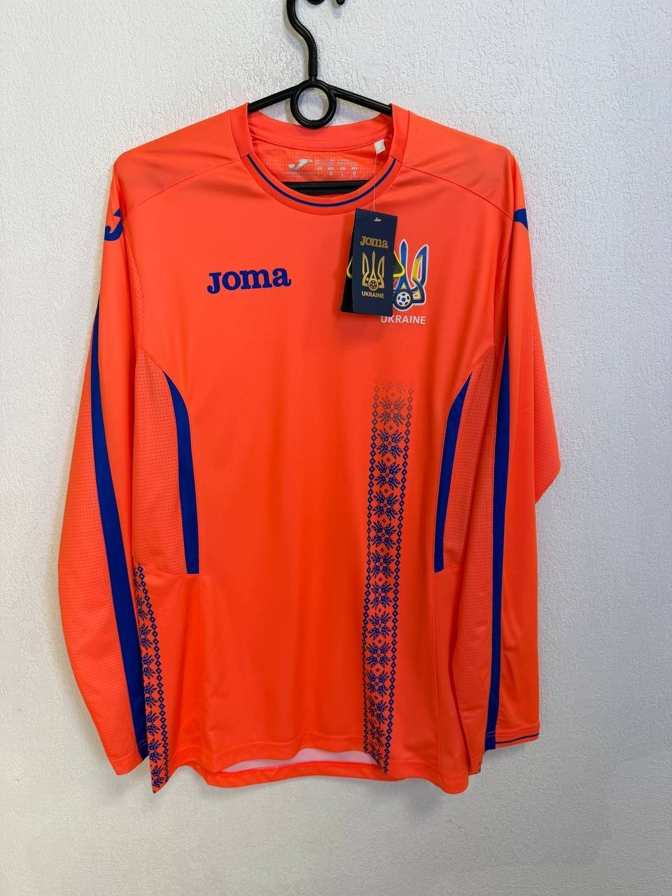 UKRAINE NATIONAL GK FOOTBALL JERSEY NEW WITH TAG SIZE L JOMA UKRAINE NATIONAL GK FOOTBALL JERSEY NEW WITH TAG SIZE L JOMA