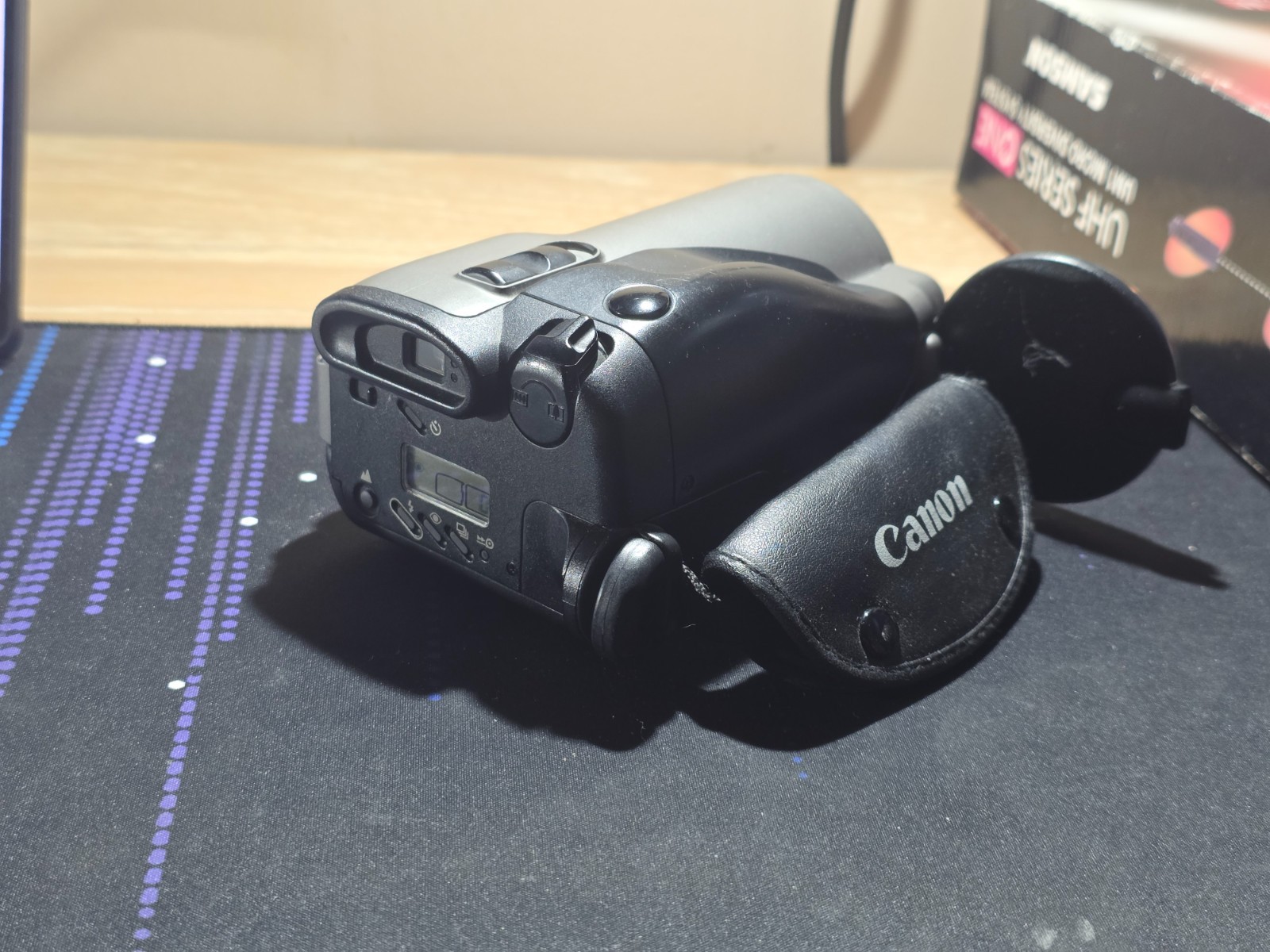 Canon Photura 35-105mm f/2.8-6.6 Zoom 35mm Film + Battery