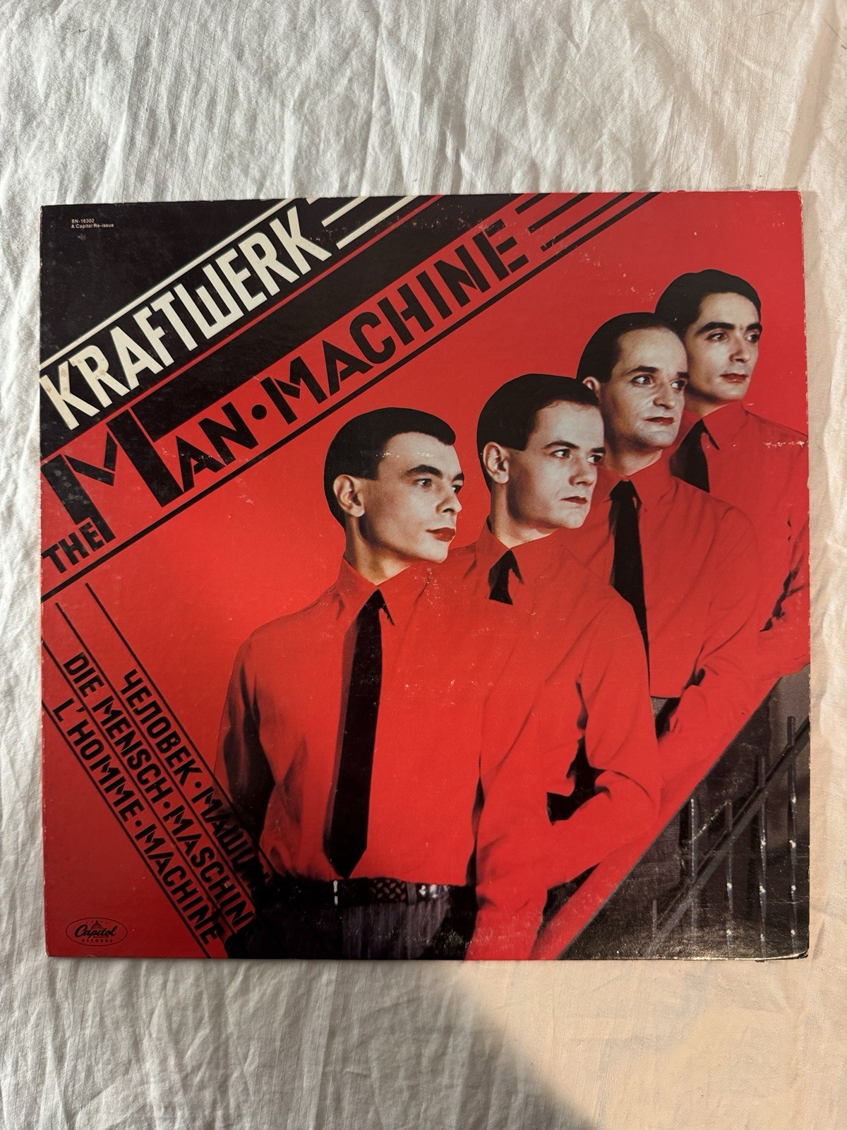KRAFTWERK The Man Machine Vinyl LP Record Capitol SN-16302 Reissue