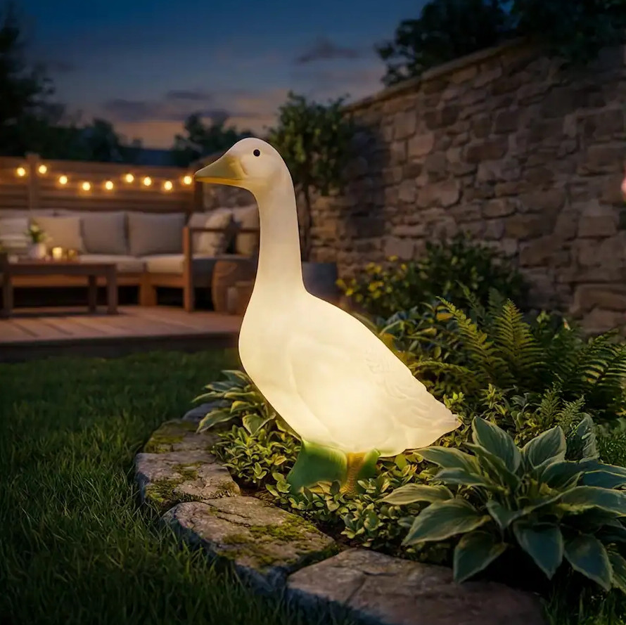 Union Products Light Up Wild Goose Outdoor Lawn and Garden Statue, 23