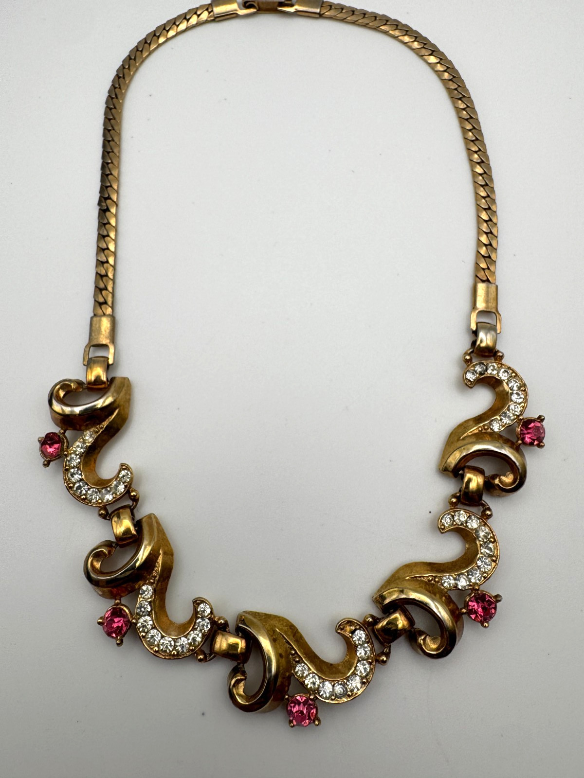 Vintage Lisner Necklace Choker Pink Rhinestone Gold Tone Scroll READ