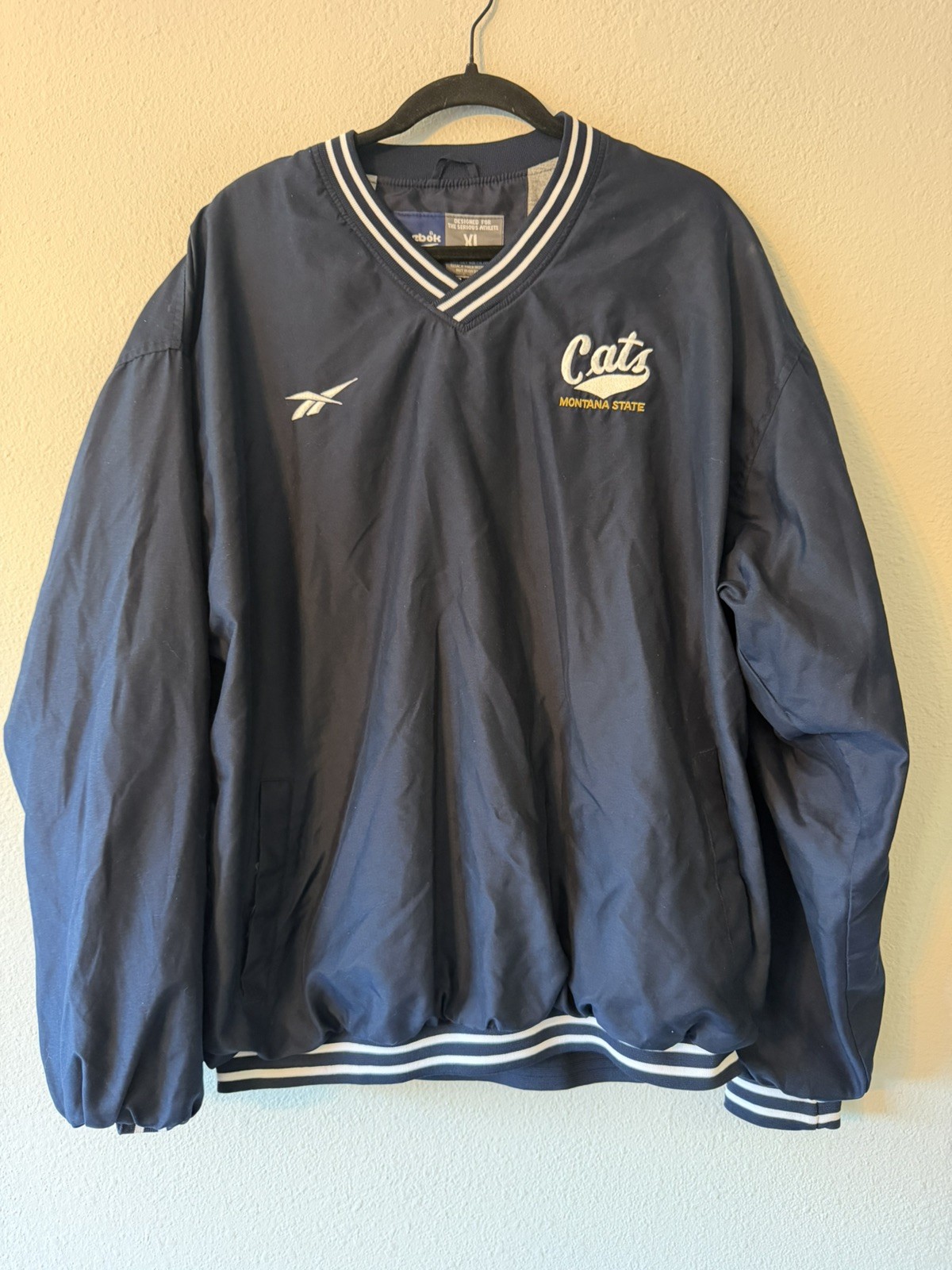Vintage Reebok V-neck Montana State Cats Pullover Windbreaker Size XL Navy Blue