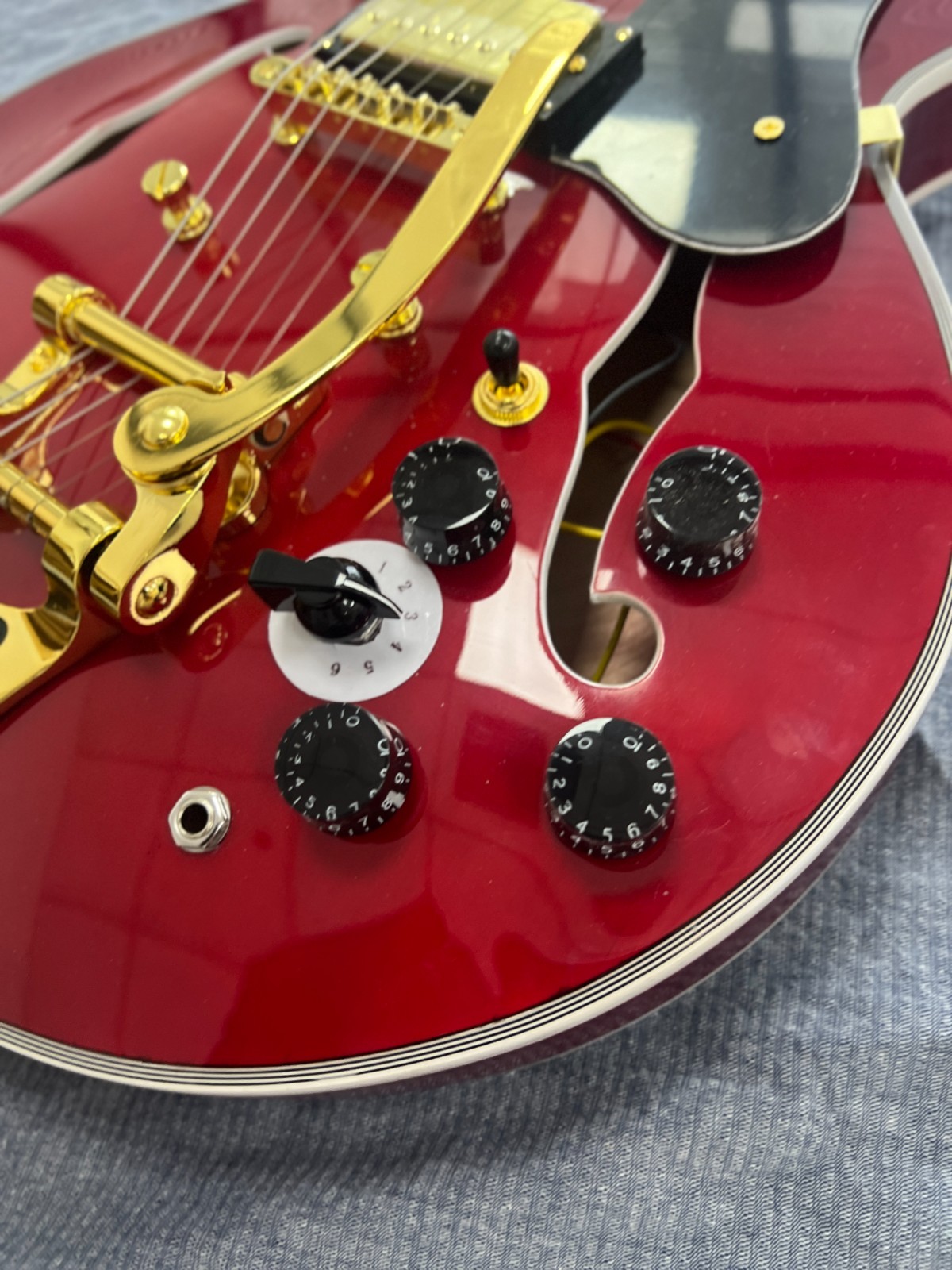 Ship US Electric Guitar 335 Red Semi Hollow Neck HH Pickups Gold Hardware