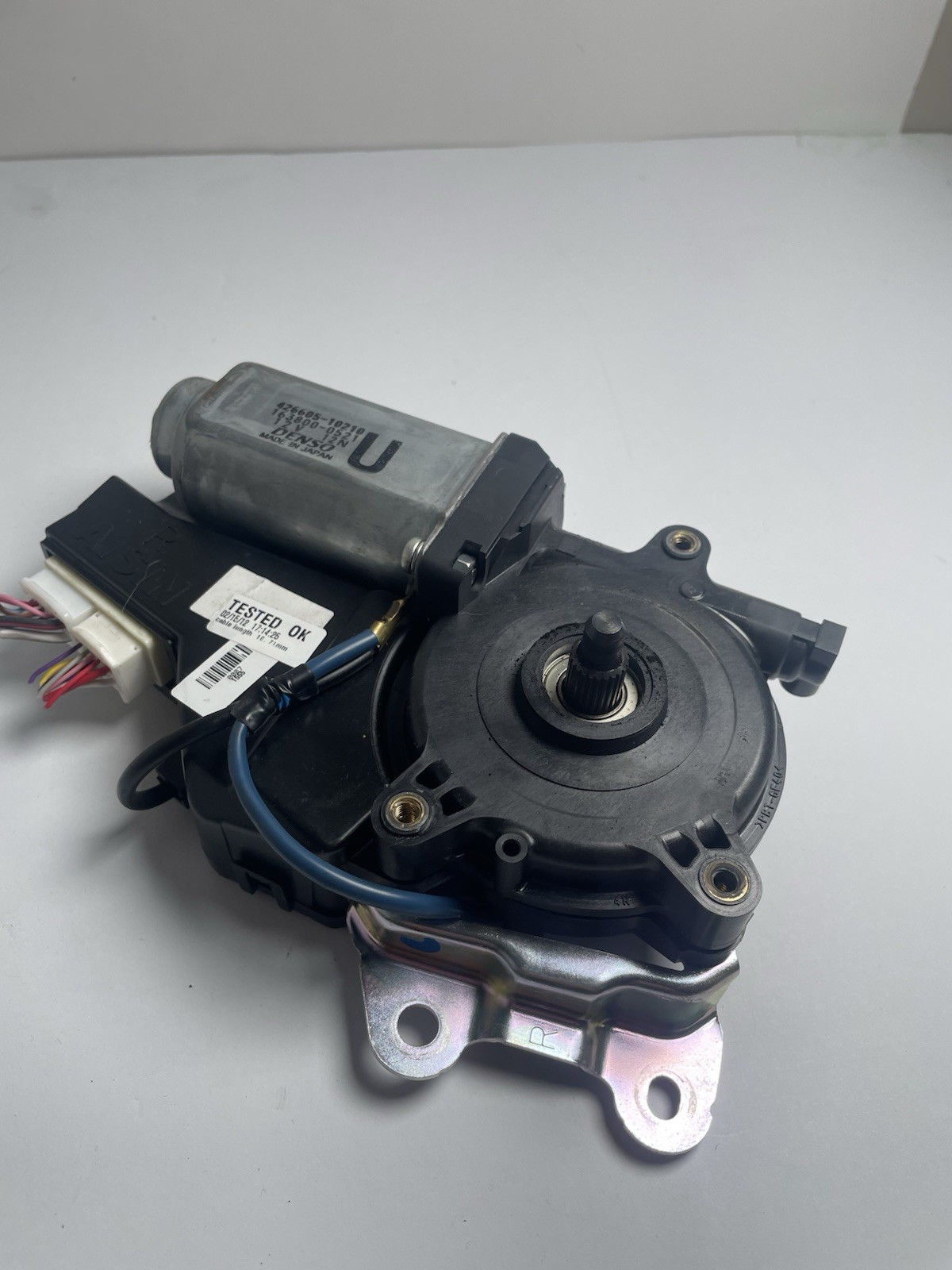 11-20 Toyota Sienna Right Power Sliding Door Motor OEM Aisin 426605-10210