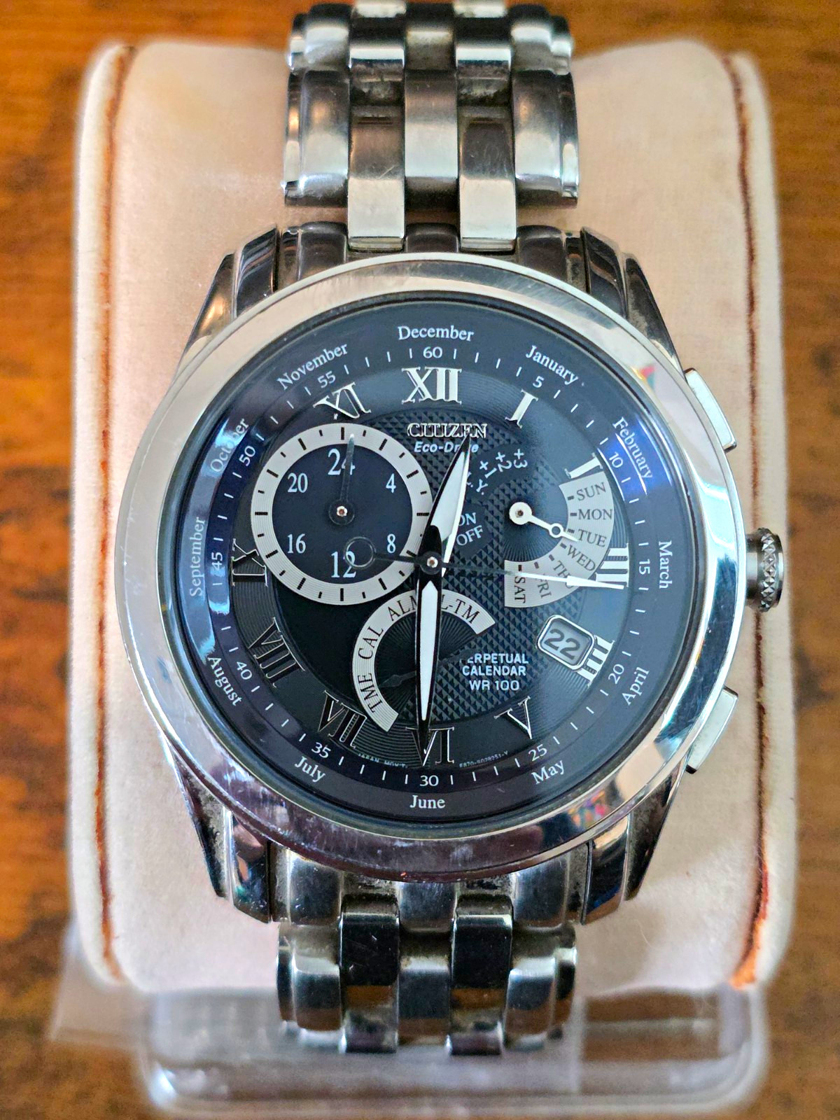 Citizen Calibre 8700 BL8000-54L Men\'s Blue Dial Perpetual Calendar - Near Mint